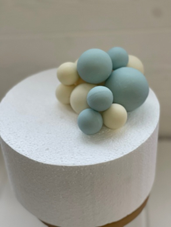 Фигурка из шоколадной глазури "Шары", бело-голубые, 5 шт