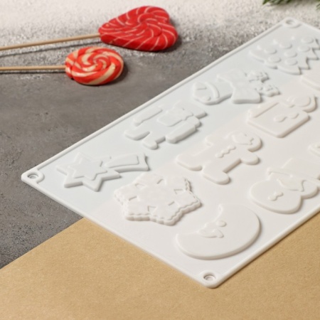 Форма для льда и шоколада «Новый год» большая, 29,3×17,3 см, 12 ячеек