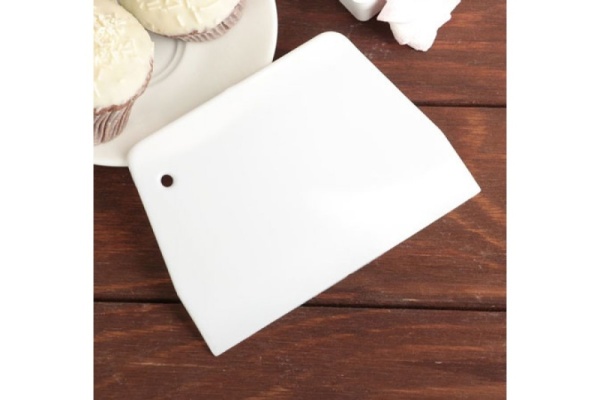 Шпатель кондитерский прямой , пластик, 15,3 x 10,2 см