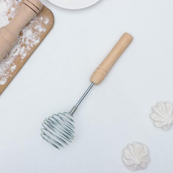 Венчик, 24,5 см, с деревянной ручкой Венчик, 24,5 см, с деревянной ручкой