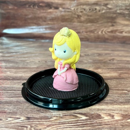 Фигурка из шоколадной глазури "Принцесса", розовое платье