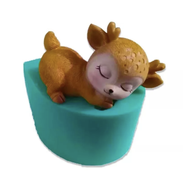 Силиконовый молд 3D «Спящий олененок хвостик кверху»