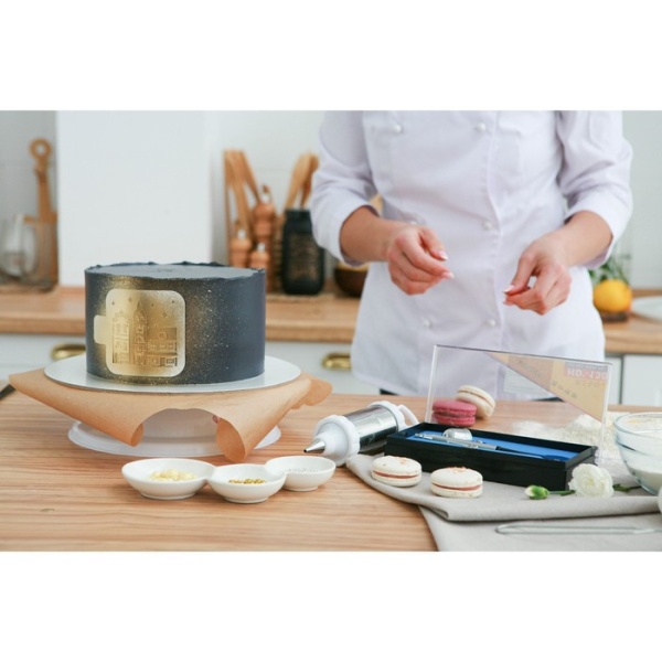 Подставка для торта вращающаяся пластиковая 28×7 см