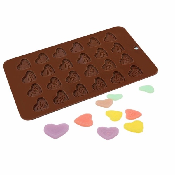 Форма силиконовая для шоколада «Ажурные сердечки», 24 ячейки