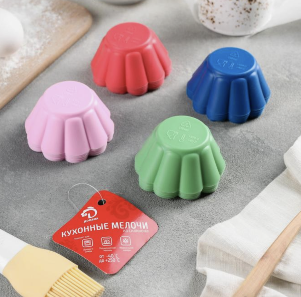 Набор форм для выпечки силиконовых Доляна «Ромашки», 6 шт, 7×3 см