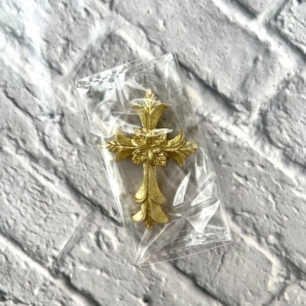 Фигурка из шоколадной глазури "Крестик", золото