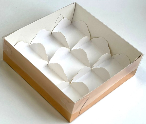 Коробка для моти с пластиковой крышкой 175*175*55 мм (9 ячеек), белая