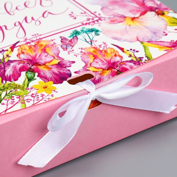 Коробка складная подарочная «От всего сердца», 200*180*50 мм