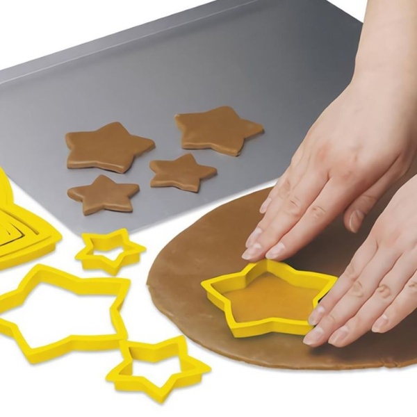 Набор вырубок для печенья и пряников "Звездочки", пластик, 6 шт